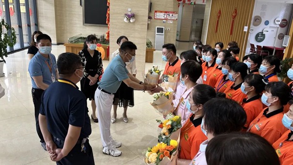 杭州滨江绿康阳光家园开展护理员节庆祝活动