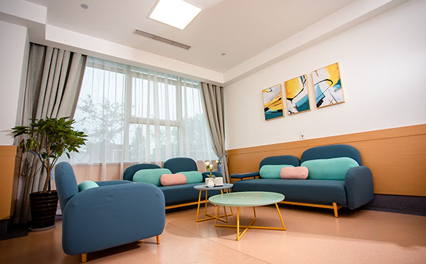 杭州怡宁医院一家可以做精神心理治疗的康复医院