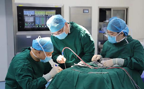浙江大学康复医院多台颅脑外科手术，效果良好