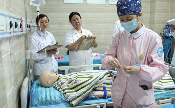 杭州顾连通济康复医院开展512护士节系类活动