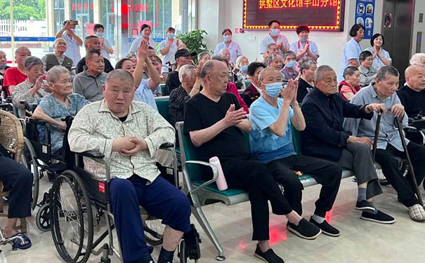 【杭州同安医院】杭州彤安医院为在院老人举办端午文化汇演